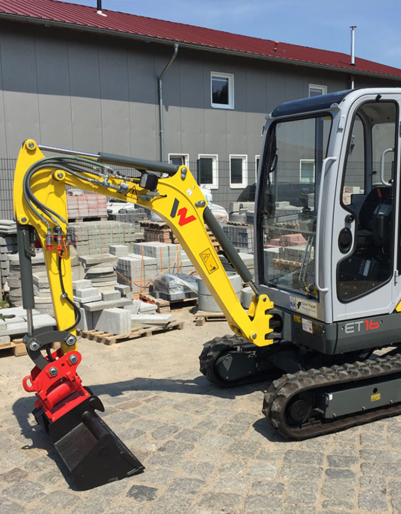 fuldt_minibagger_maschinenpark_780x1000